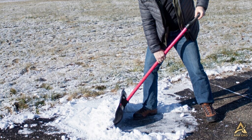 Best Snow Shovel for Driveway